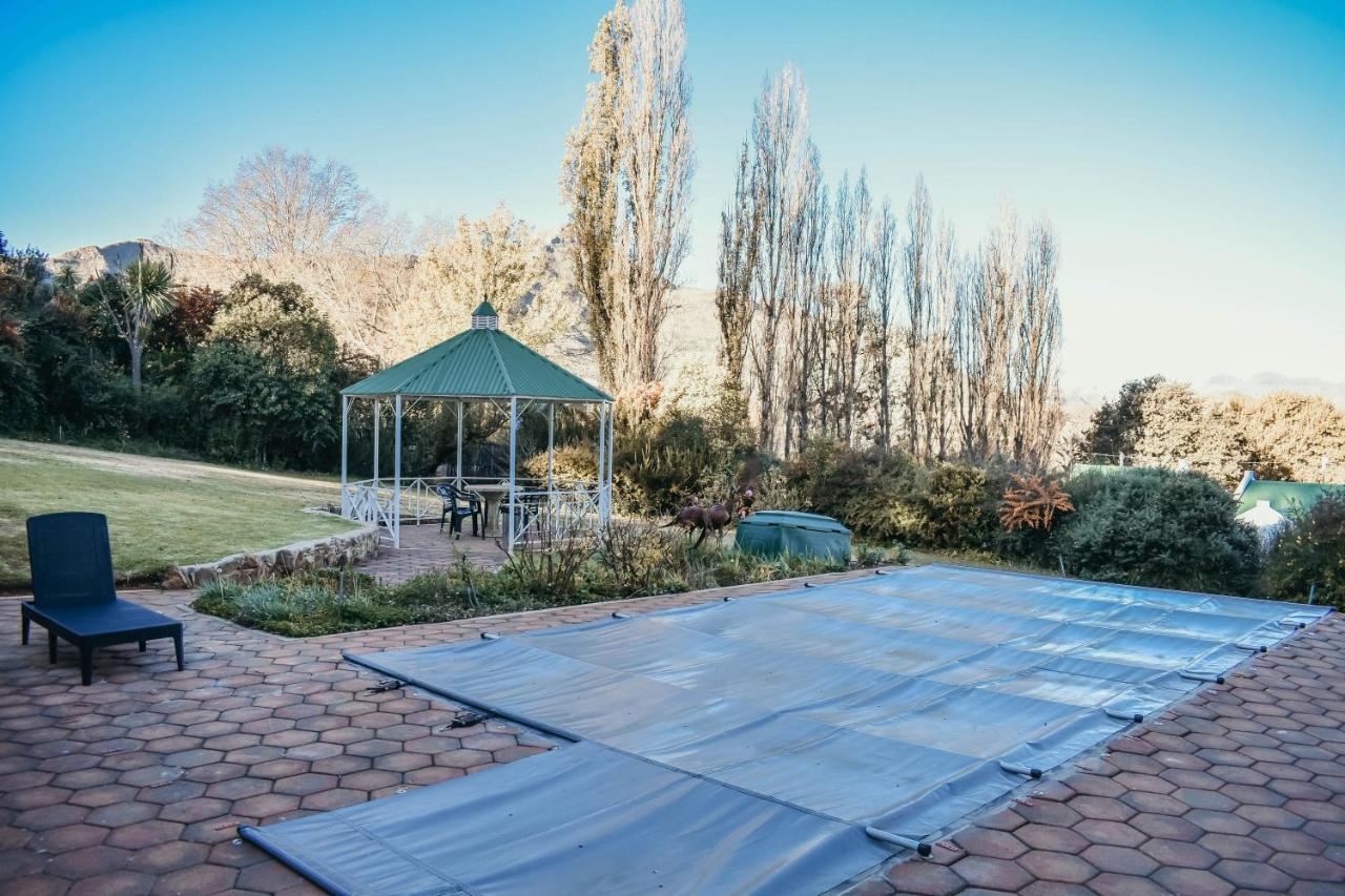 The Gables-Clarens Villa ภายนอก รูปภาพ